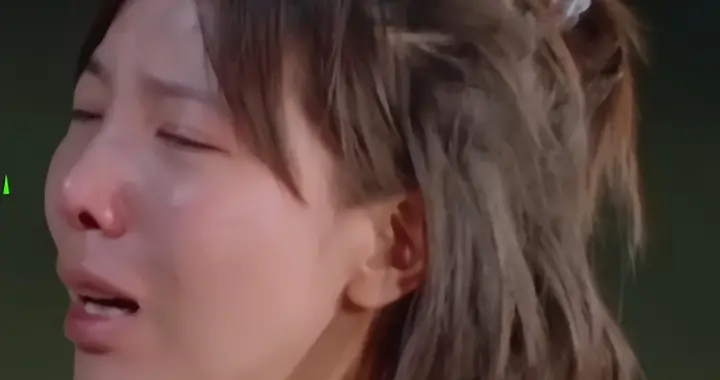 陪玩陪睡算什么？互发身体照、领女儿偷腥、强制行为，个个离谱