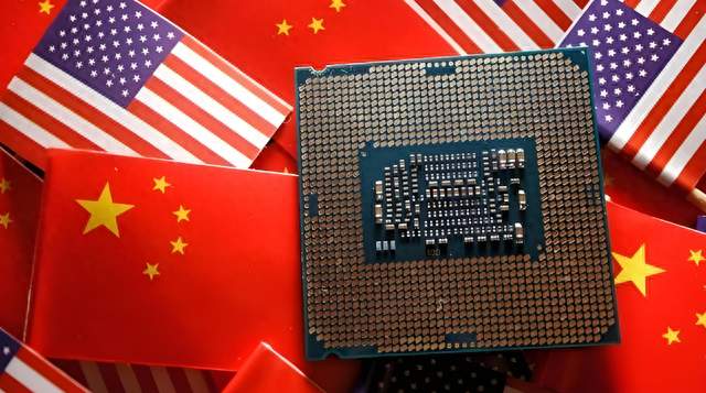 美国人不安好心，英伟达根本靠不住，中国当彻底抛弃美国芯片