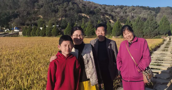人生不求满分，生活不求圆满，内心知足自安