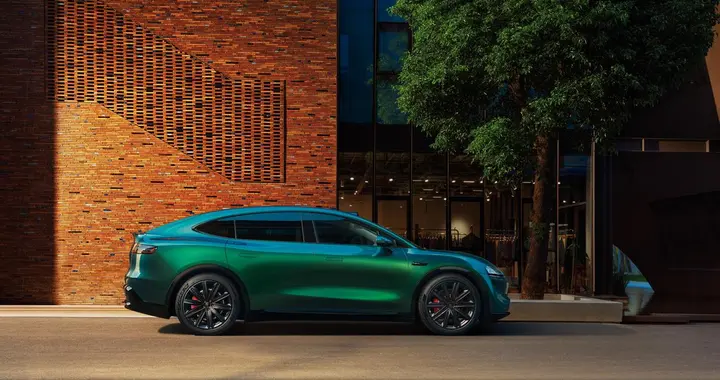 智界S7新春福利炸场!至高5.9万购车权益+1.2万购置税补贴这波必冲