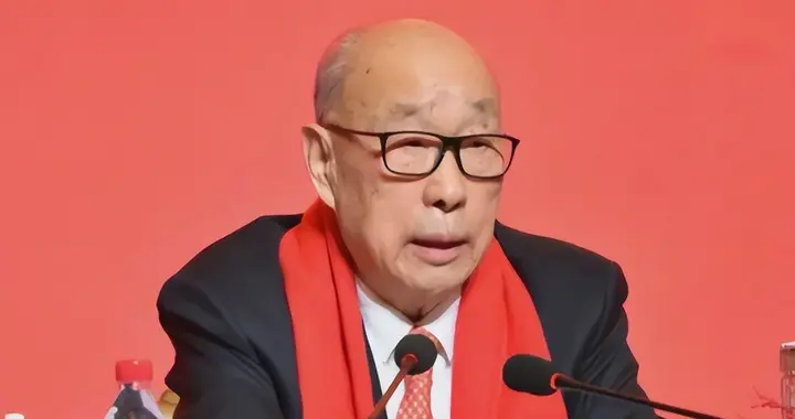 双汇创始人万隆：出轨女秘书20年，给美国输送35亿，却被儿子揭发