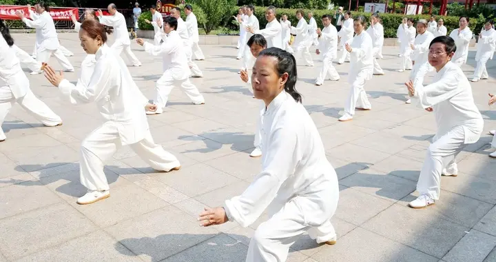 30 年传人揭秘：找不到气感，多半是卡在这了！