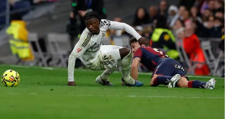 迷失的典礼之星，卡马文加状态引发皇马隐忧