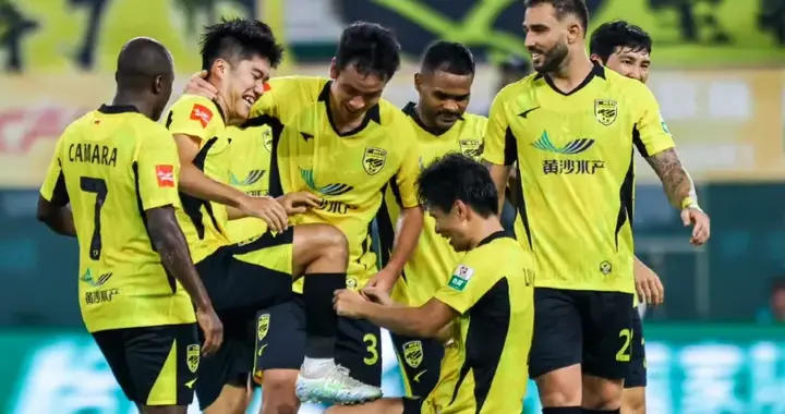 2-1、2-0！中甲疯狂一夜！广州豹7轮不败！最新积分榜出炉！