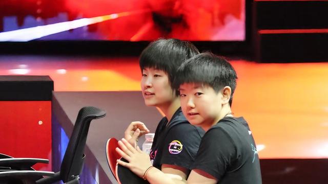 苗京京的小白球：桥本帆乃香与佐藤瞳在常规