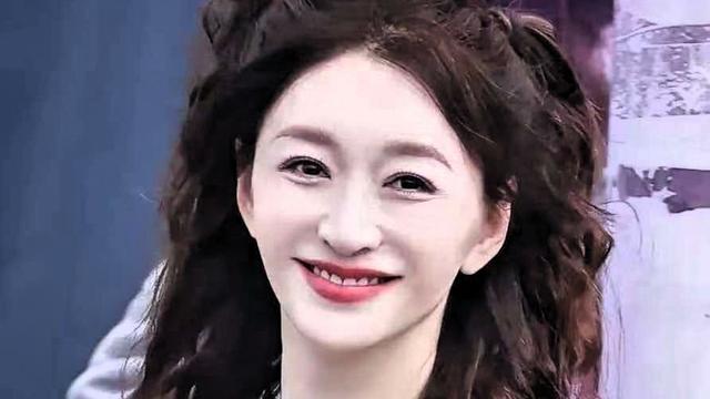 林中小憩听蝉鸣：中年女明星里， 我最想不