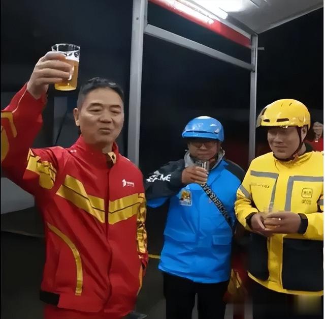 京东外卖 PK 美团外卖：同质化竞争的行业博弈进入白热化