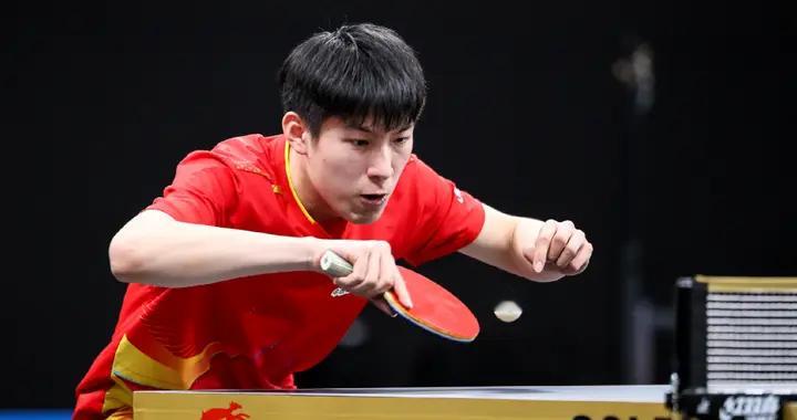 18岁！国乒男单小将终于破土而出，3-2雨果进决赛，正手体系球员