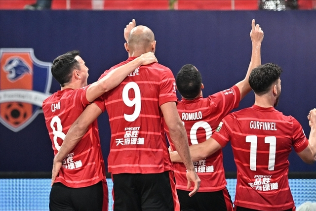 1-0！成都反超申花升至榜首，中超最新积分榜出炉：仅1队不败