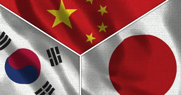 王毅亲自上门，力邀韩国合作；日本80人代表团求访华，中方不接待