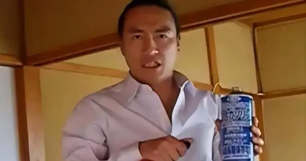 一腔热血，两把火：那个烧了靖国神社的中国人，后来怎样了？