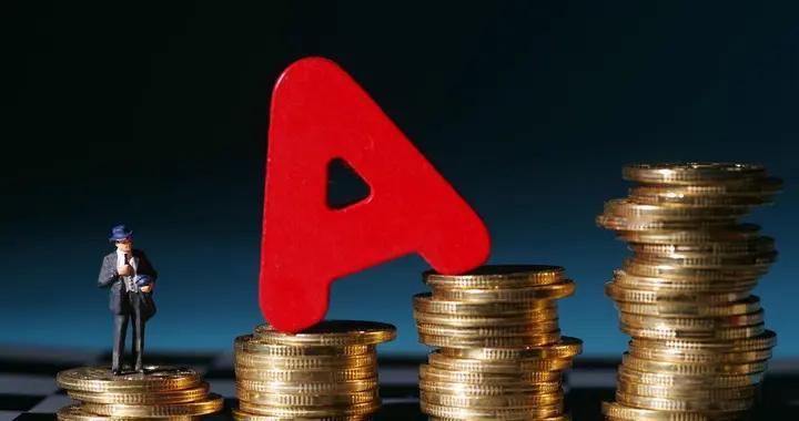 A股：今天尾盘加速跳水，意味着什么？明天，周五走势展望！