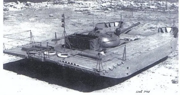 坦克变“船”？苏联T-55的浮筒系统，能横渡波罗的海