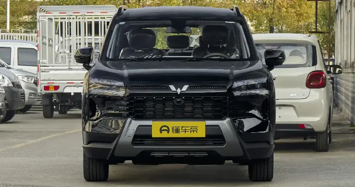 不到 8 万买1.5T家用 SUV，五菱星光560好开省油又实用