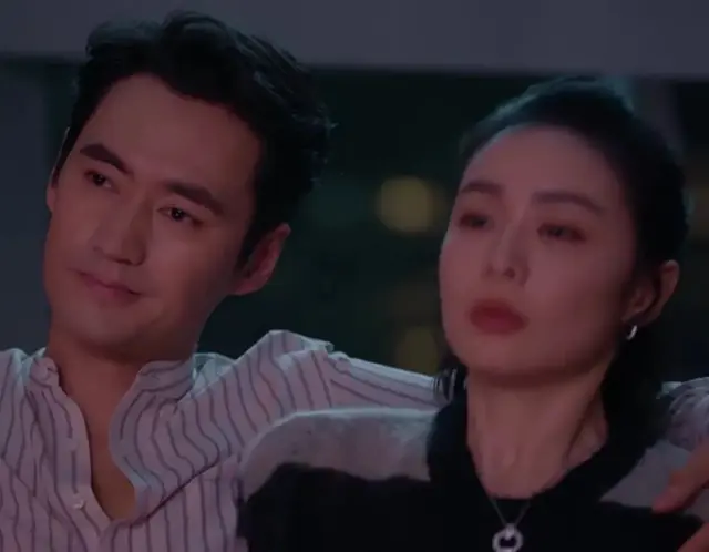 《亲爱的仇敌》罗曼被周慕孙拐上床，才知，陈凯西为何输给钟倾城