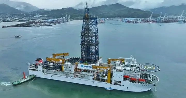 1600万吨海底稀土，救不了日本的“绝症”，中国说不行就是不行