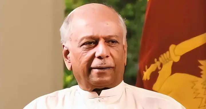 有事求中国，无事卖中国！怎样应对两面派邻国？3招可化解于无形