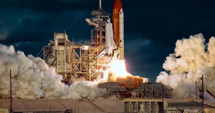 美国登月火箭深陷“古典困局”？其实是有一批人，联手给NASA挖坑