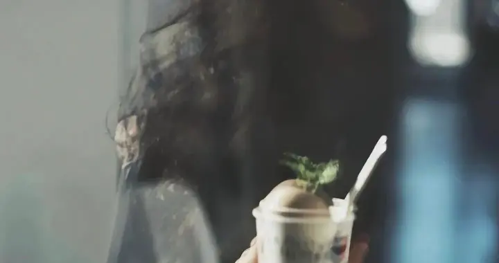 父亲背叛，是如何影响孩子一生的？