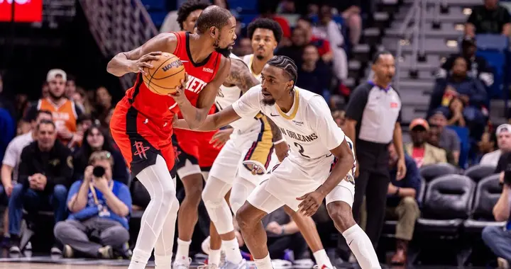 火箭惨遭25分大逆转、湖人逆转，西部最新排名：勇士被绝杀跌第9