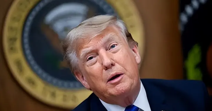 特朗普为了炒股不还手？美国不回击伊朗，背后是这条要命法案！
