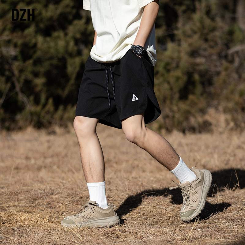 男士黑色五分短裤男夏季薄款宽松运动裤球裤2024新款美式中裤男款