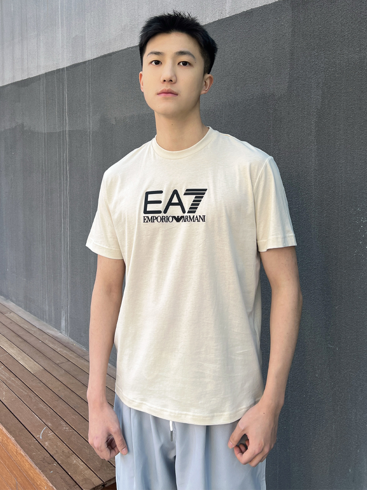 阿玛尼男士圆领正肩健身训练T恤