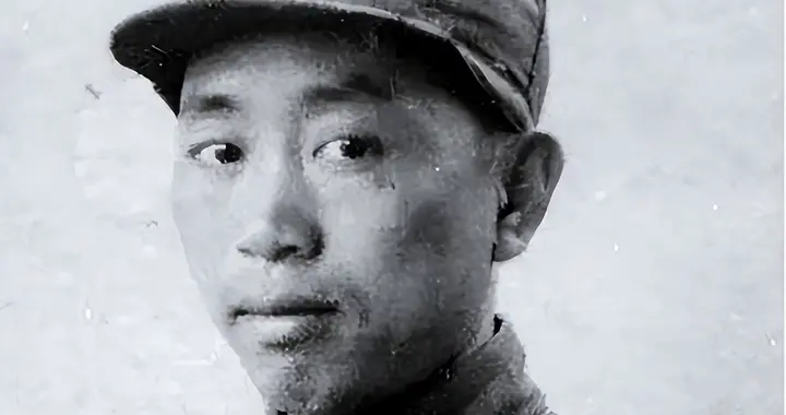 58年，毛主席和刘亚楼闹得不欢而散，主席数月不理他，刘找人说情