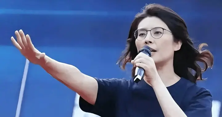 国民党迎新主席，两岸路线变调？党员涌入背后藏着什么秘密。