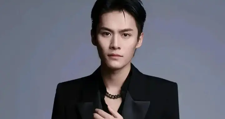 赔了1个亿到67亿“卖”了公司，小杨哥还能打赢这场翻身仗吗？