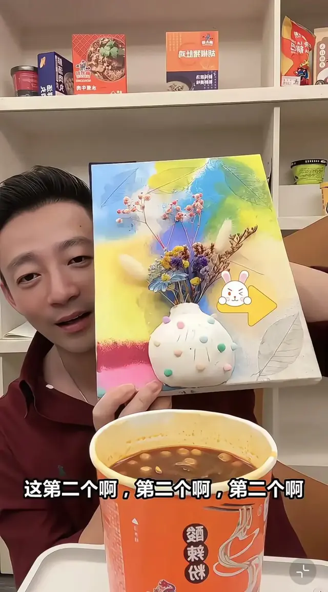 马筱梅母亲节收到儿女礼物，玥儿送了手工，箖儿写的卡片令人泪目