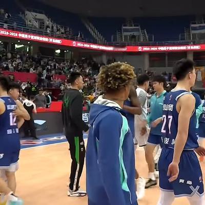 风有多温柔：CBA今月赛况  CBA篮球