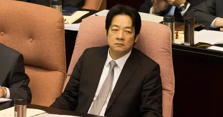 岛内要变天？赖清德最终下场被披露，蓝白联手， “倒赖”箭在弦上