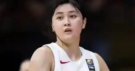 中国U18女篮三连胜，不得不承认的三个事实，双前锋31分越打越好