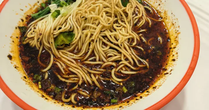 人一天到底应该吃几顿饭