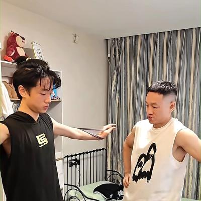 热鱼：杨威自曝和儿子杨阳洋现在沟通很受挫