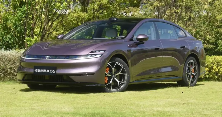 小鹏MONA M03风头正盛，长安启源A06凭何“截胡”？