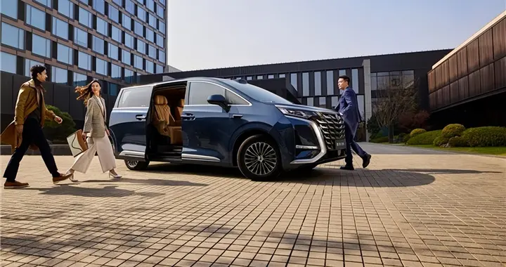 限时选装开启！腾势D9尊航版新增四大舒适配置