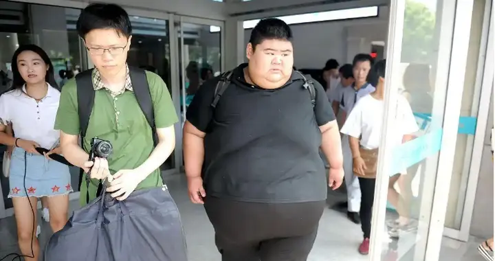 日本人饮食高碳水，却是肥胖率最低的国家，吃成瘦子的方法真的有