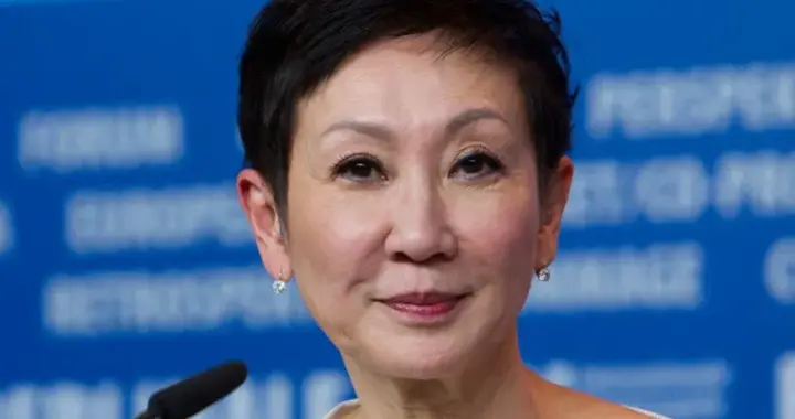 75岁施南生去世！富家女倾尽半生扶持穷小子，甘愿丁克仍离婚收场