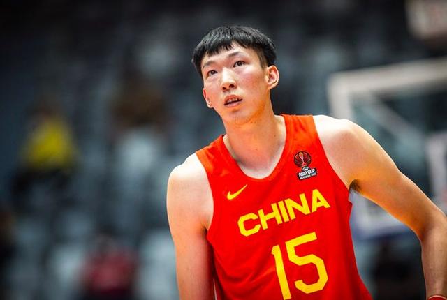 中国男篮打NBA夏季联赛惨败，原因何在？该如何走出低谷？