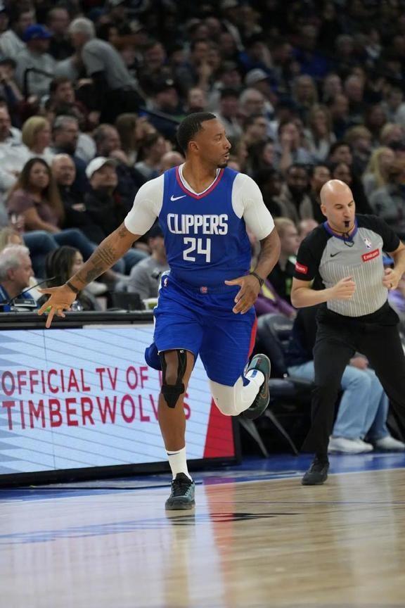 快船104比88大胜国王豪取4连胜，6人表现优秀，4人表现中规中矩