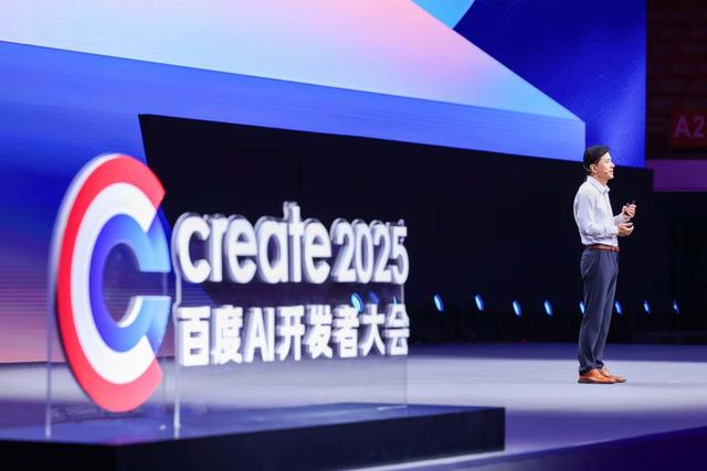 没想到！李彦宏竟然一口气发布这么多硬货