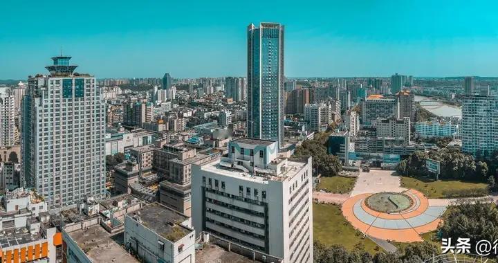 “一城独大”后遗症？成都虹吸全川，我们的第二城正在被谁赶超？