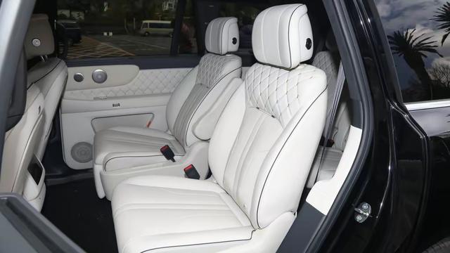 李老猫说车：没见过这种场面，发布会上，一