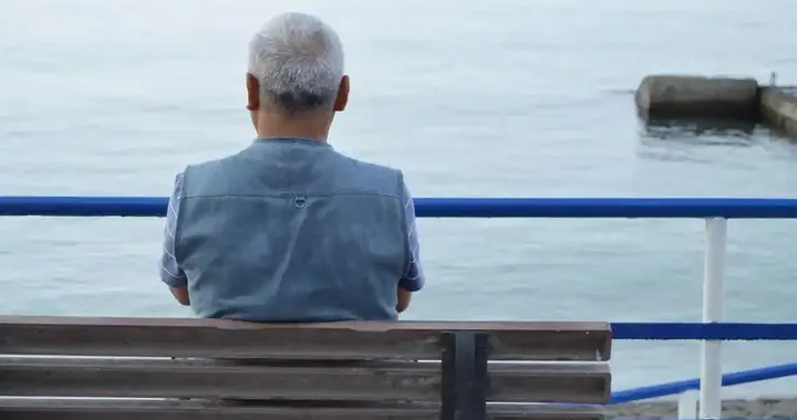 人老了怎样生活才幸福？