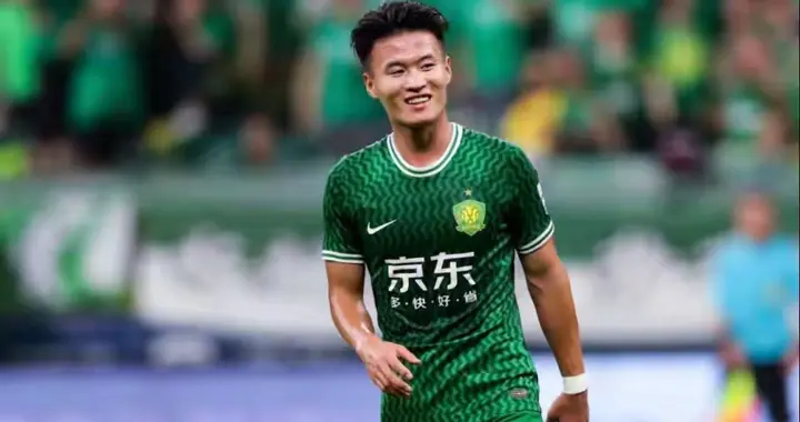 北京国安下午进行超级杯前力量训练，林良铭手部的伤势不容乐观