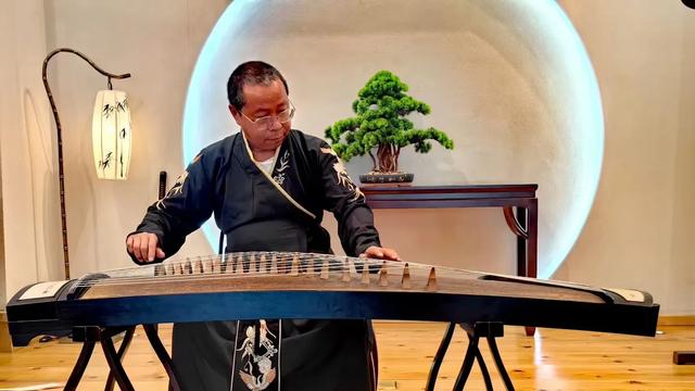 远山近海：儿子这几天烦恼死了，博士毕业找