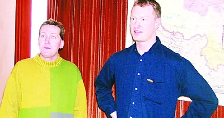 两个英国人说长征是假的？25000里不是谎言，是先辈用命走出来的