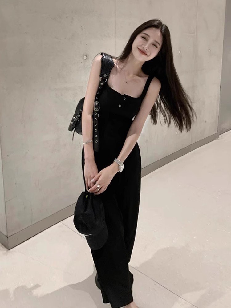 黑色吊带连衣裙女春季性感垂坠包臀打底裙子